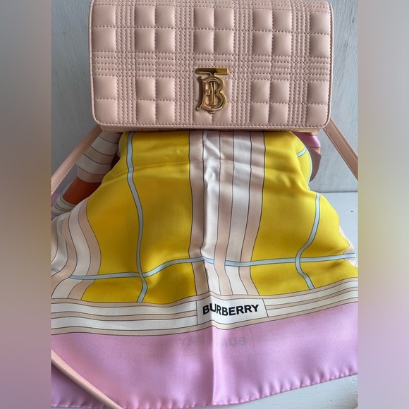 BURBERRY Check Scarf and Peach Pink Wallet Bundle - Picture 7 of 11